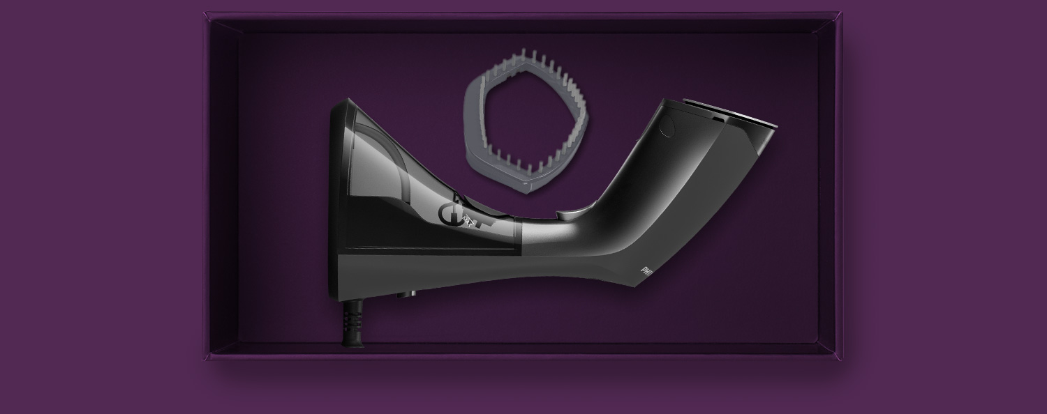 W opakowaniu znajduje się parownica i nakładka ze szczotką 